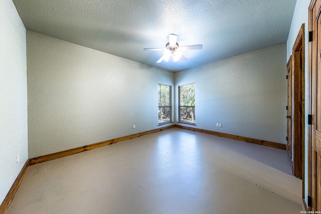 1050 Rodalyn, Boerne, TX 78006