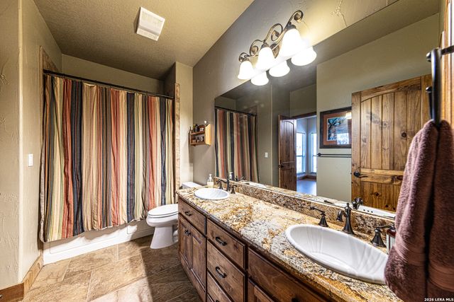 1050 Rodalyn, Boerne, TX 78006