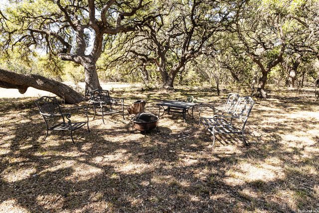 1050 Rodalyn, Boerne, TX 78006