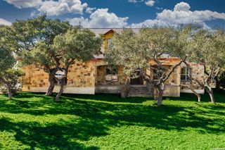 1050 Rodalyn, Boerne, TX 78006