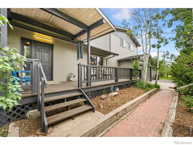 795 Fox Hill Court, Boulder, CO 80303