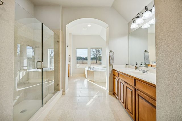 190 Bee Caves Road, Lucas, TX 75002