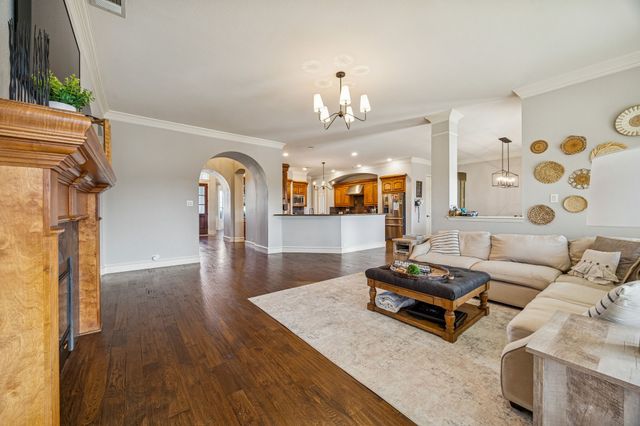 190 Bee Caves Road, Lucas, TX 75002