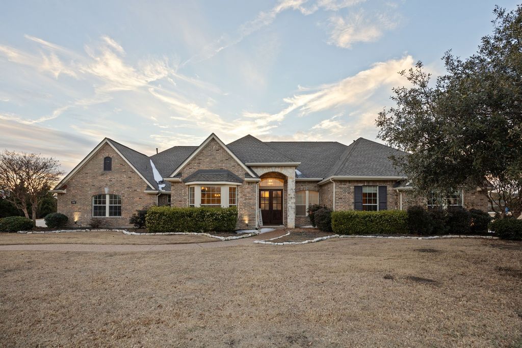 190 Bee Caves Road, Lucas, TX 75002