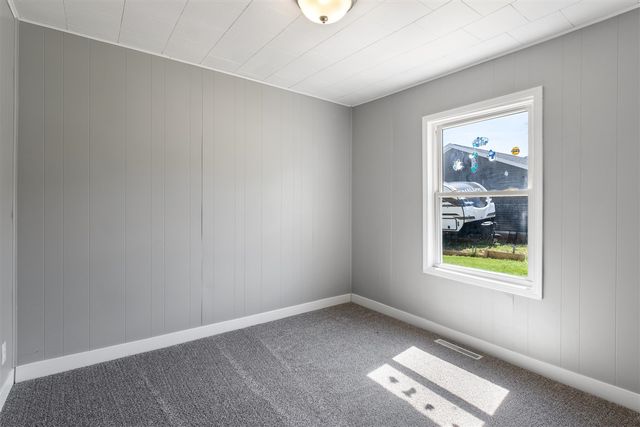 12349 Crockery Creek Drive, Ravenna, MI 49451