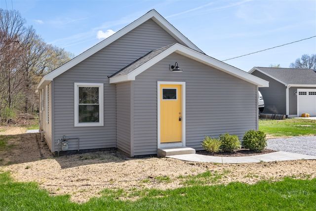 12349 Crockery Creek Drive, Ravenna, MI 49451