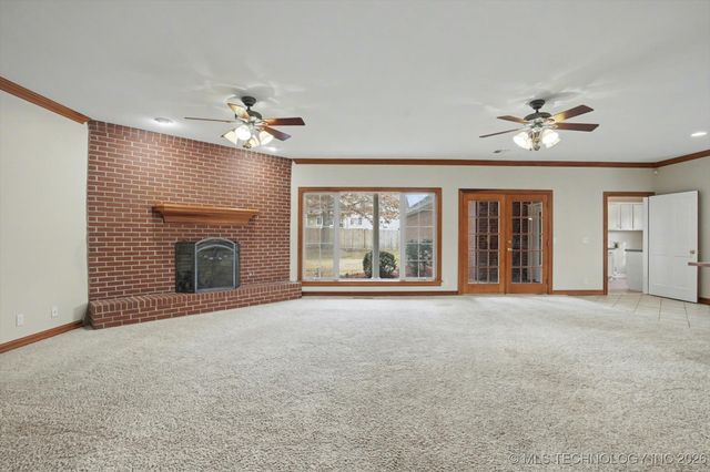 1629 E 124th Street S, Jenks, OK 74037