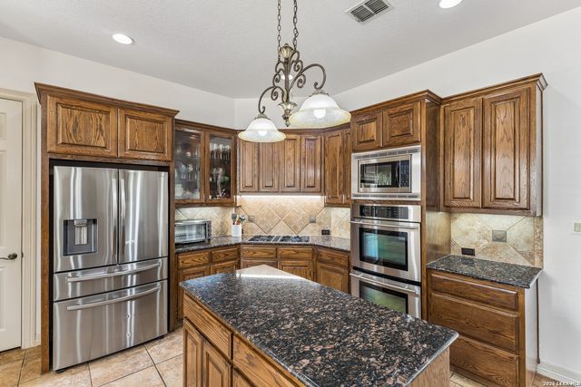 911 Fawnway, San Antonio, TX 78260