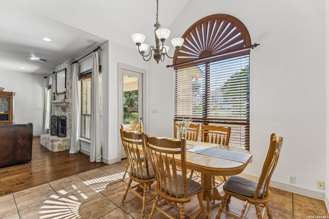 911 Fawnway, San Antonio, TX 78260