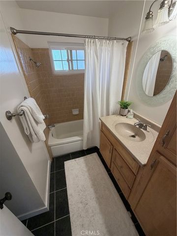 21301 E Greenhaven, Covina, CA 91724