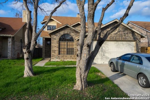 9947 Echo Plain Dr, San Antonio, TX 78245