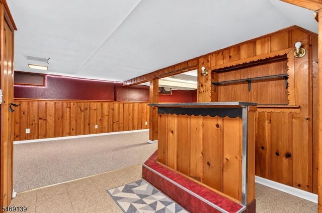 158 Barnsdale Rd, Clifton City, NJ 07013
