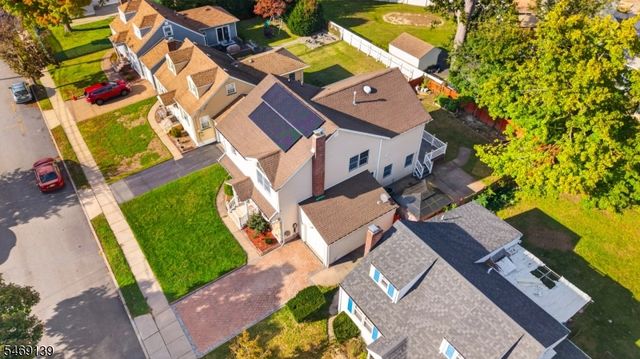 158 Barnsdale Rd, Clifton City, NJ 07013