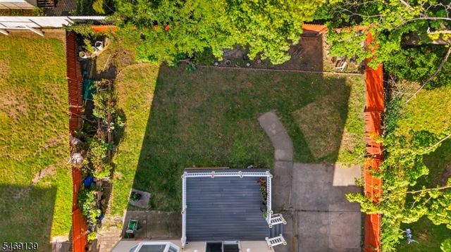 158 Barnsdale Rd, Clifton City, NJ 07013