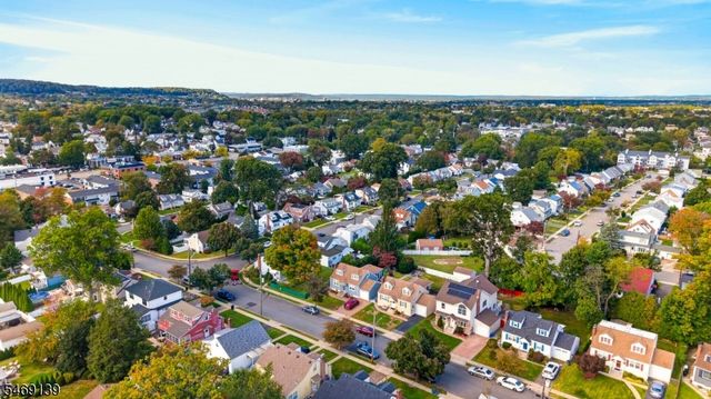 158 Barnsdale Rd, Clifton City, NJ 07013