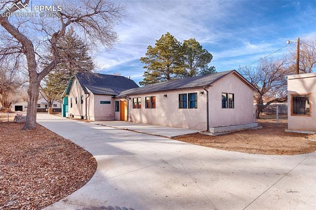 1220 Holly Street, Pueblo, CO 81006