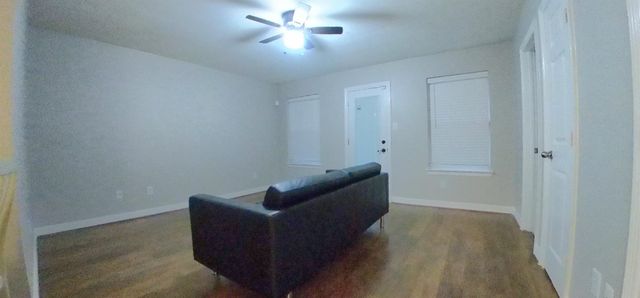 1719 Stacy Crest, Houston, TX 77008