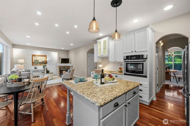 14824 80th Avenue SE, Snohomish, WA 98296