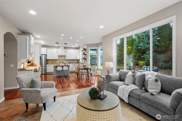 14824 80th Avenue SE, Snohomish, WA 98296