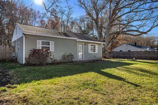 924 Shumway Avenue, Portage, MI 49002