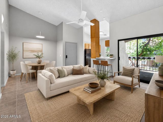 747 S EXTENSION Road 208, Mesa, AZ 85210
