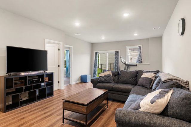 287 Horseshoe Circle, Milton, VT 05468