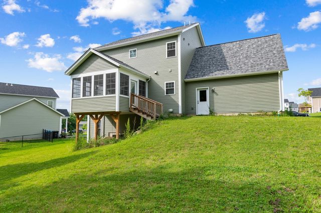 287 Horseshoe Circle, Milton, VT 05468