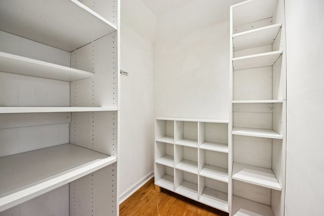 527 W Eastman Street 2C, Arlington Heights, IL 60005