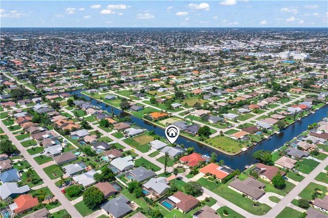 516 SE 20th PL, Cape Coral, FL 33990