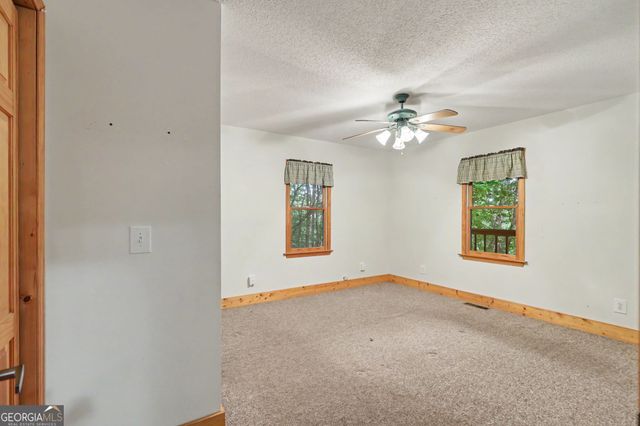 659 Potomac Drive, Tiger, GA 30576