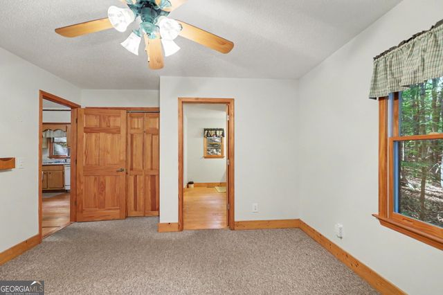 659 Potomac Drive, Tiger, GA 30576