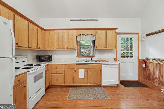 659 Potomac Drive, Tiger, GA 30576