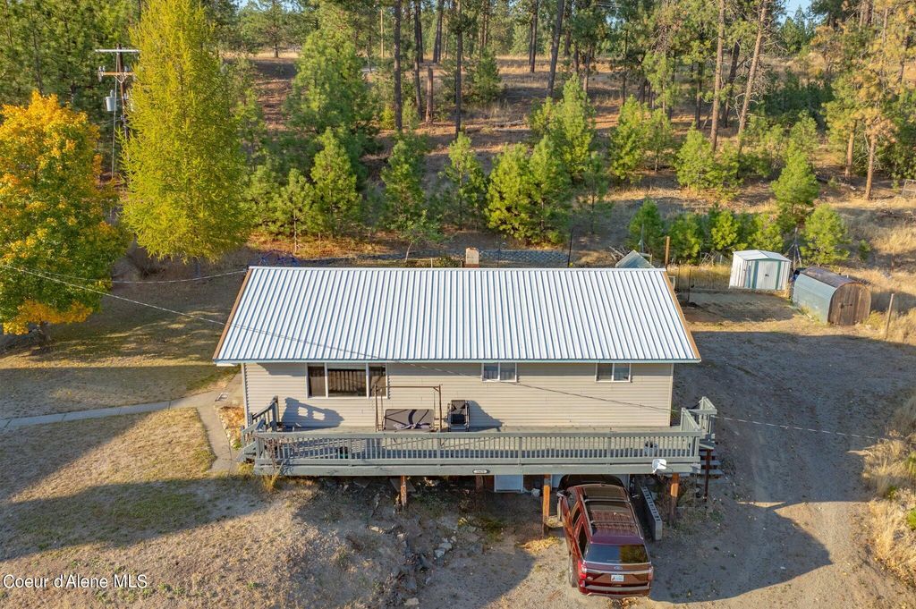 19587 W RIVERVIEW DR, Post Falls, ID 83854 photo 9