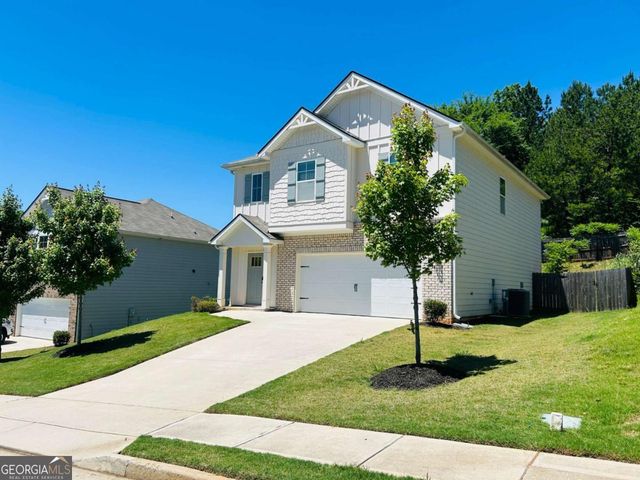 57 Pacific Avenue, Sharpsburg, GA 30277