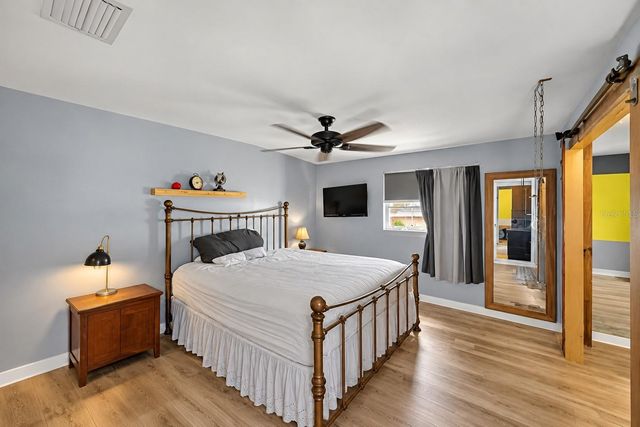122 ALGIERS DRIVE, Venice, FL 34293