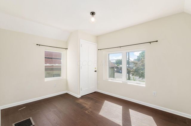 845 Sunbury Road, Columbus, OH 43219