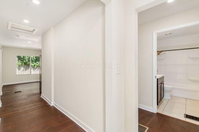 845 Sunbury Road, Columbus, OH 43219