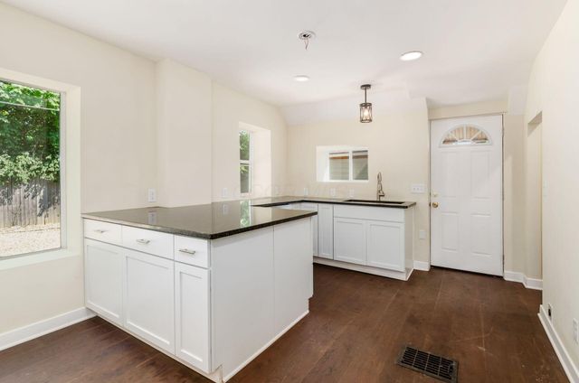 845 Sunbury Road, Columbus, OH 43219