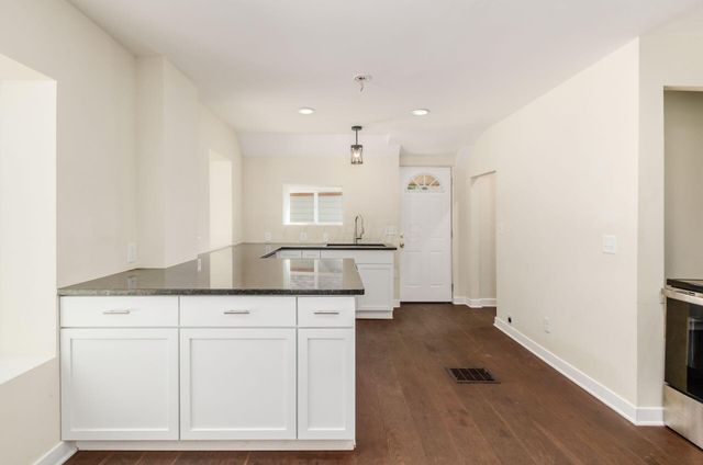 845 Sunbury Road, Columbus, OH 43219