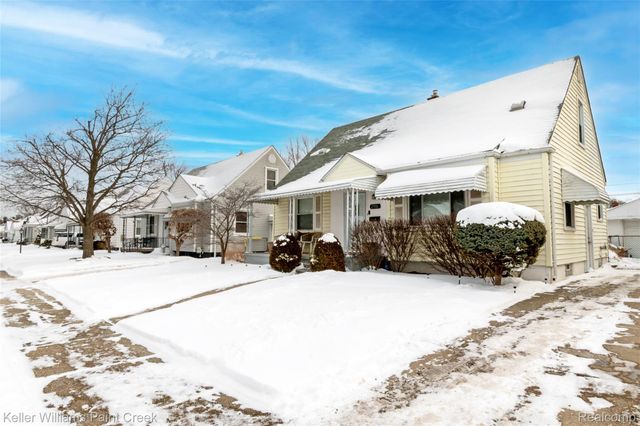 25156 Fortuna Street, Roseville, MI 48066