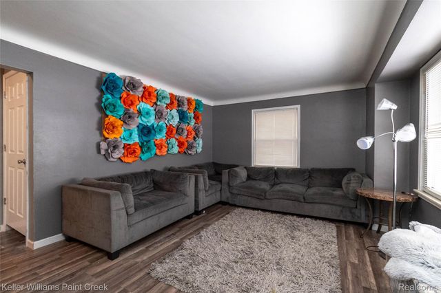 25156 Fortuna Street, Roseville, MI 48066