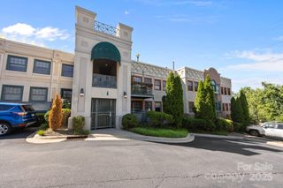 37 Hiawassee Street W102, Asheville, NC 28801