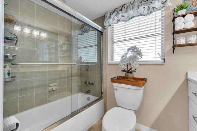 3201 N COURSE Lane E 212, Pompano Beach, FL 33069