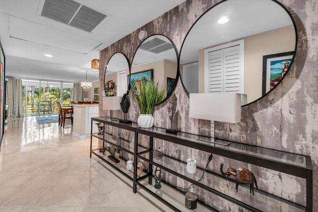 3201 N COURSE Lane E 212, Pompano Beach, FL 33069