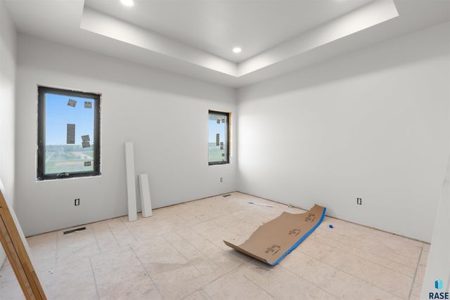 6505 E Fieldview St Street, Sioux Falls, SD 57110