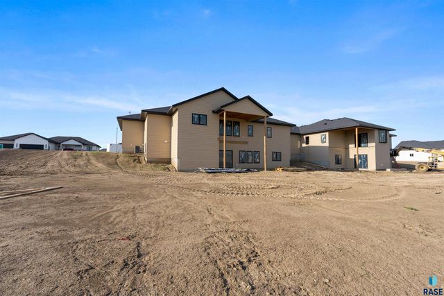 6505 E Fieldview St Street, Sioux Falls, SD 57110