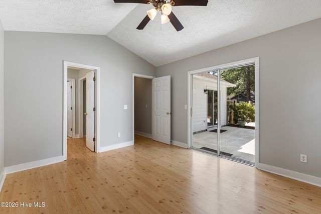 412 Dogwood Lane, Wilmington, NC 28409