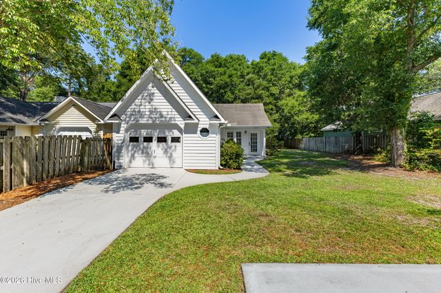 412 Dogwood Lane, Wilmington, NC 28409