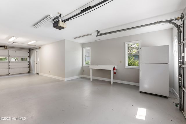 412 Dogwood Lane, Wilmington, NC 28409