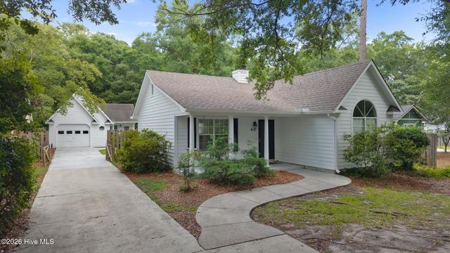 412 Dogwood Lane, Wilmington, NC 28409